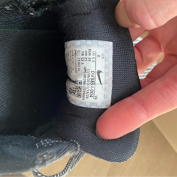 Nike Pegasus 40 Black/White - Picture 9 of 9